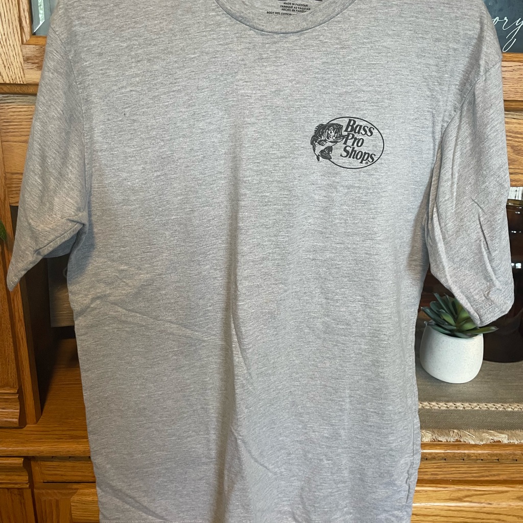 Bass Pro Shops Gray Men's Shirt